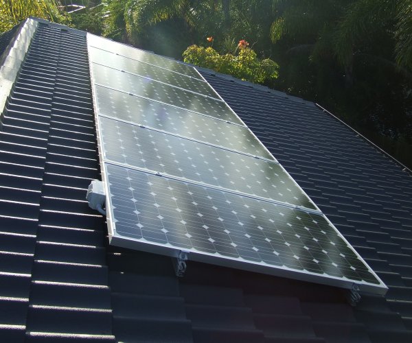 solar power system. Photovoltaic Systems